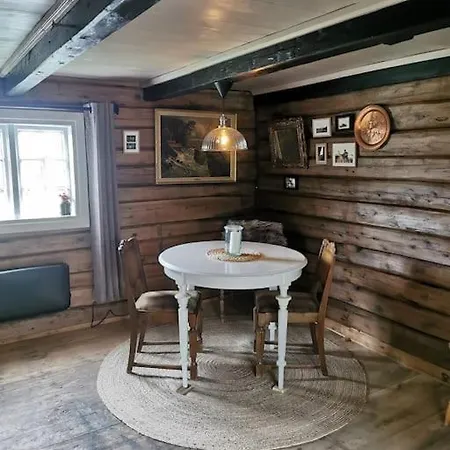 Stabburet Pa Balsnes Gard * Hitra